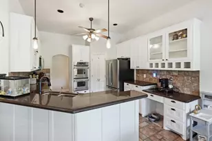 109 Rooster Cogburn Ct, Weatherford, TX 76088 - Photo 11