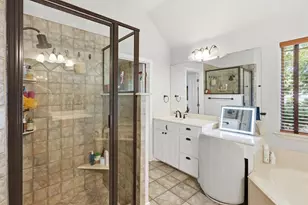 109 Rooster Cogburn Ct, Weatherford, TX 76088 - Photo 15