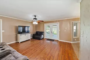 251 Alicia St, Bowie, TX 76230 - Photo 7