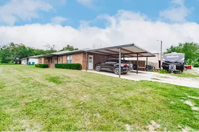 251 Alicia Street, Bowie, TX 76230 - Photo 17