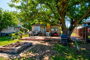 12465 Redbud Ln, Frisco, TX 75036 - Photo 9