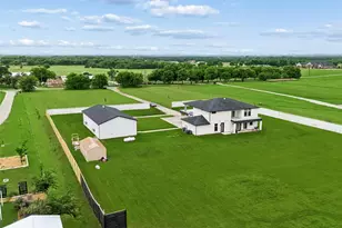 1053 Sedalia Rd, Van Alstyne, TX 75495 - Photo 35