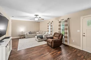 503 E 13th St, Kemp, TX 75143 - Photo 23