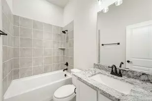 402 Laurel Ln, Glenn Heights, TX 75154 - Photo 7