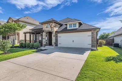 10804 Aurora Drive, Waco, TX 76708 - Photo 3