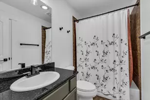 10804 Aurora Dr, Waco, TX 76708 - Photo 19
