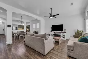 10804 Aurora Dr, Waco, TX 76708 - Photo 7
