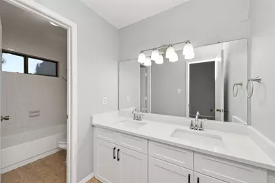 513 Hunters Glen Street, Lewisville, TX 75067 - Photo 23