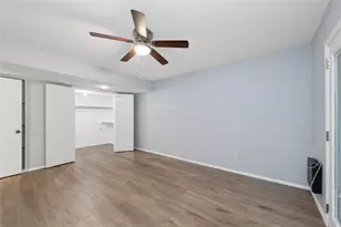 513 Hunters Glen St, Lewisville, TX 75067 - Photo 15