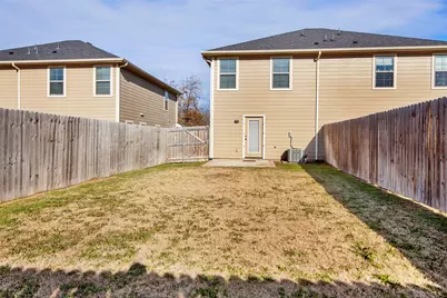 218 W Lake Street, Sherman, TX 75090 - Photo 15