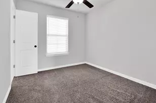 218 W Lk St, Sherman, TX 75090 - Photo 13