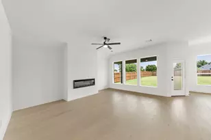 415 Heritage Hill Dr, Forney, TX 75126 - Photo 9
