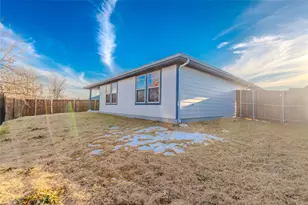 11168 E Chase Ln, Providence Village, TX 76227 - Photo 35
