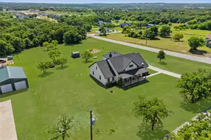 400 Adell Cir, Weatherford, TX 76088 - Photo 29