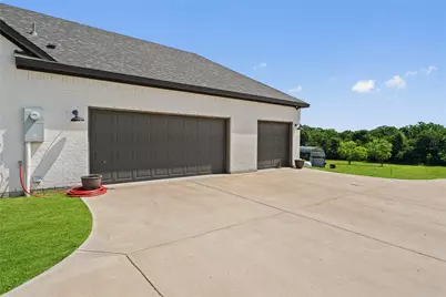 400 Adell Circle, Weatherford, TX 76088 - Photo 27