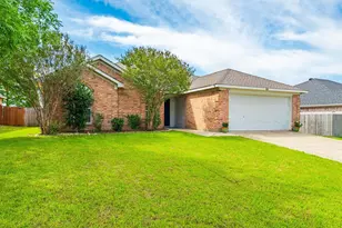 622 Coal Creek Dr, Mansfield, TX 76063 - Photo 3