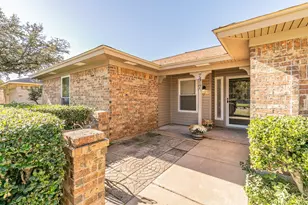 7417 Timberhill Dr, North Richland Hills, TX 76182 - Photo 5