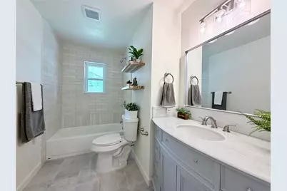 5712 Bonnie Wayne Street, Haltom City, TX 76117 - Photo 11