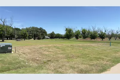 2201 Middlewood Circle, Granbury, TX 76049 - Photo 3