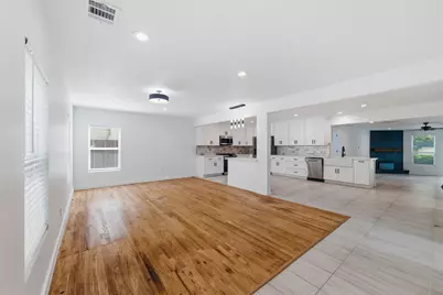 2228 Goldenrod Avenue, Fort Worth, TX 76111 - Photo 5