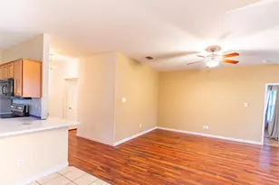 1906 Castaway Dr, Dallas, TX 75051 - Photo 17