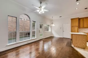 5844 Oram St, Dallas, TX 75206 - Photo 11