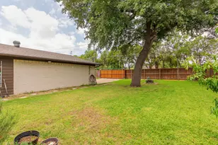 11245 Buchanan Dr, Dallas, TX 75228 - Photo 23
