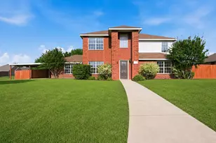 1001 Scenic Dr, Justin, TX 76247 - Photo 1