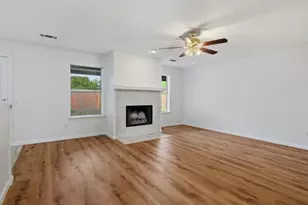 1001 Scenic Dr, Justin, TX 76247 - Photo 5