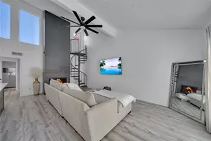 6738 Eastridge Dr, Dallas, TX 75231 - Photo 17
