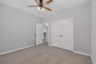 8261 Kentland Dr, Frisco, TX 75034 - Photo 25