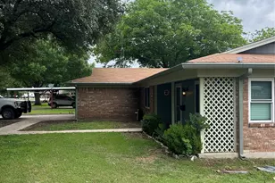 502 E Roosevelt, Whitney, TX 76692 - Photo 3