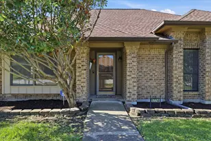 1774 Clydesdale Dr, Lewisville, TX 75067 - Photo 3