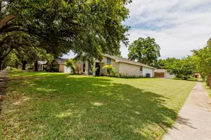 2429 Norway Dr, Garland, TX 75040 - Photo 35
