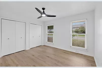 23 Gittiban Place, Pantego, TX 76013 - Photo 15