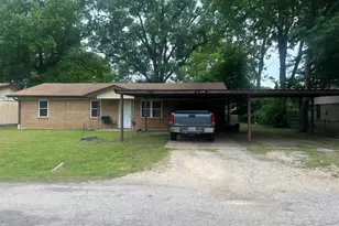 440 S Bois D Arc St, Blossom, TX 75416 - Photo 13