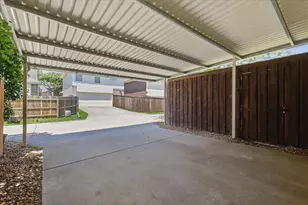1740 Creekbend Dr, Lewisville, TX 75067 - Photo 39