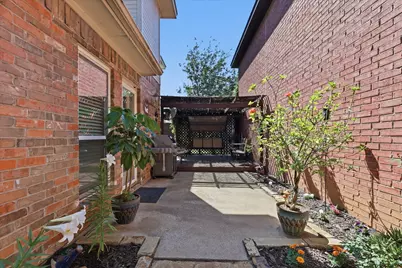 1740 Creekbend Drive, Lewisville, TX 75067 - Photo 29