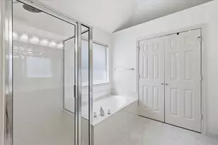 1740 Creekbend Dr, Lewisville, TX 75067 - Photo 19