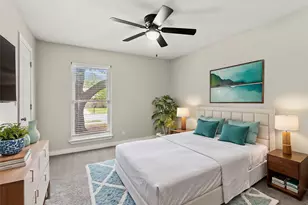 2310 Greenmeadow Dr, Carrollton, TX 75006 - Photo 9