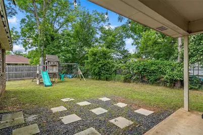 201 Woodland Boulevard, Bellmead, TX 76705 - Photo 15