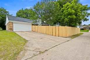 1518 Reisen Dr, Garland, TX 75040 - Photo 13