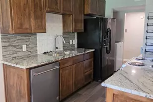 7013 Lincolnshire Ln, North Richland Hills, TX 76182 - Photo 7