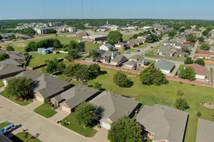 1115 Cresthaven Dr, Cedar Hill, TX 75104 - Photo 29