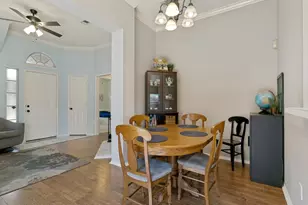 3673 Stockton Dr, Carrollton, TX 75010 - Photo 9