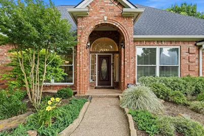 122 Chapel Hill Drive, Double Oak, TX 75077 - Photo 3
