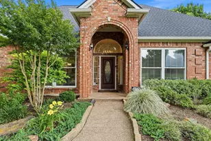 122 Chapel Hill Dr, Double Oak, TX 75077 - Photo 3