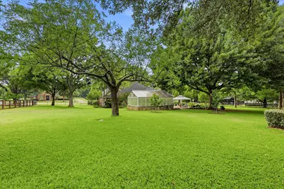 122 Chapel Hill Drive, Double Oak, TX 75077 - Photo 37