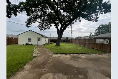 344 S Shore Place, Lewisville, TX 75067 - Photo 35