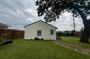 344 S Shore Pl, Lewisville, TX 75067 - Photo 37